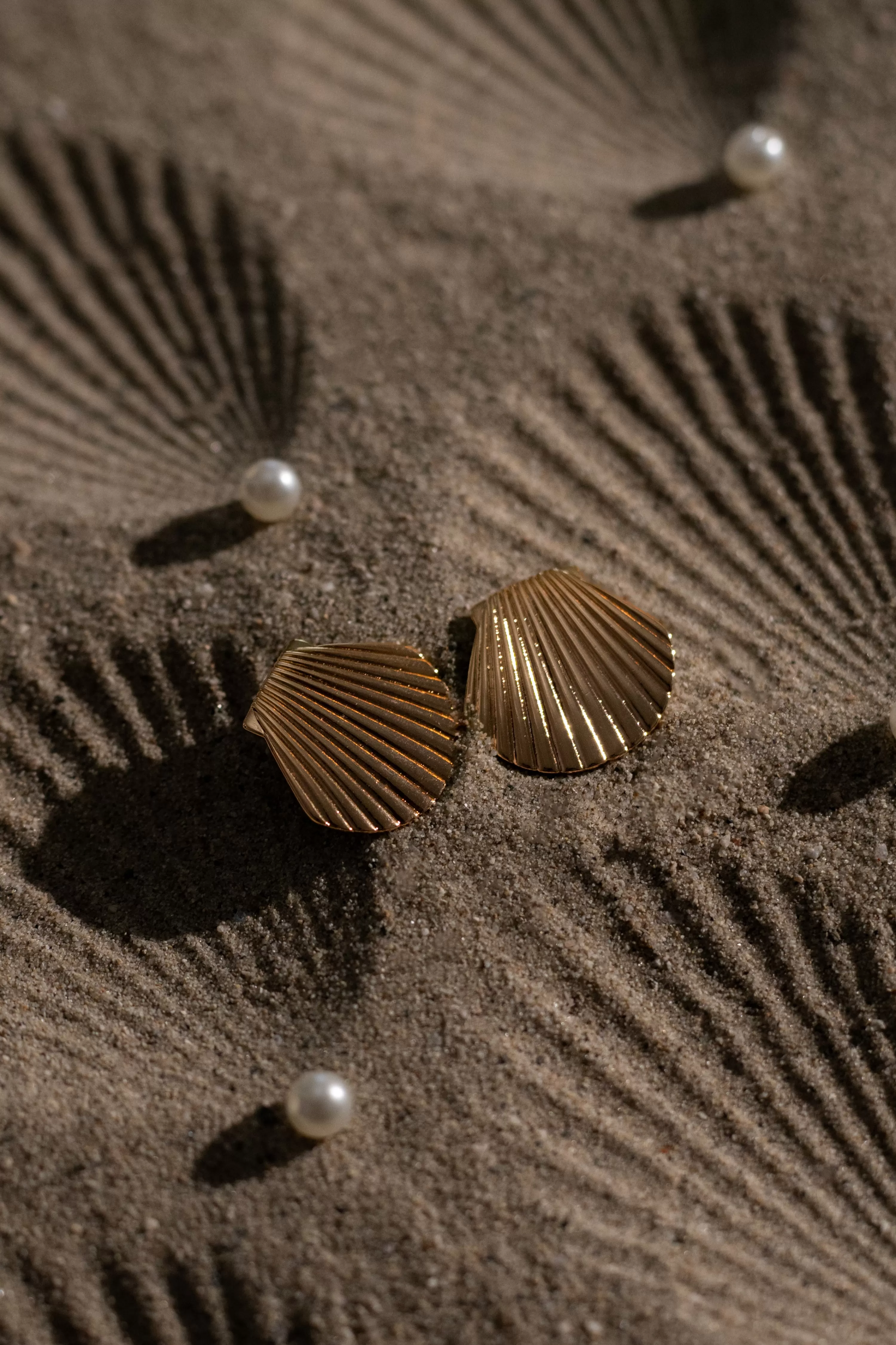 JLUXLABEL Gold Seashells Stud Earrings